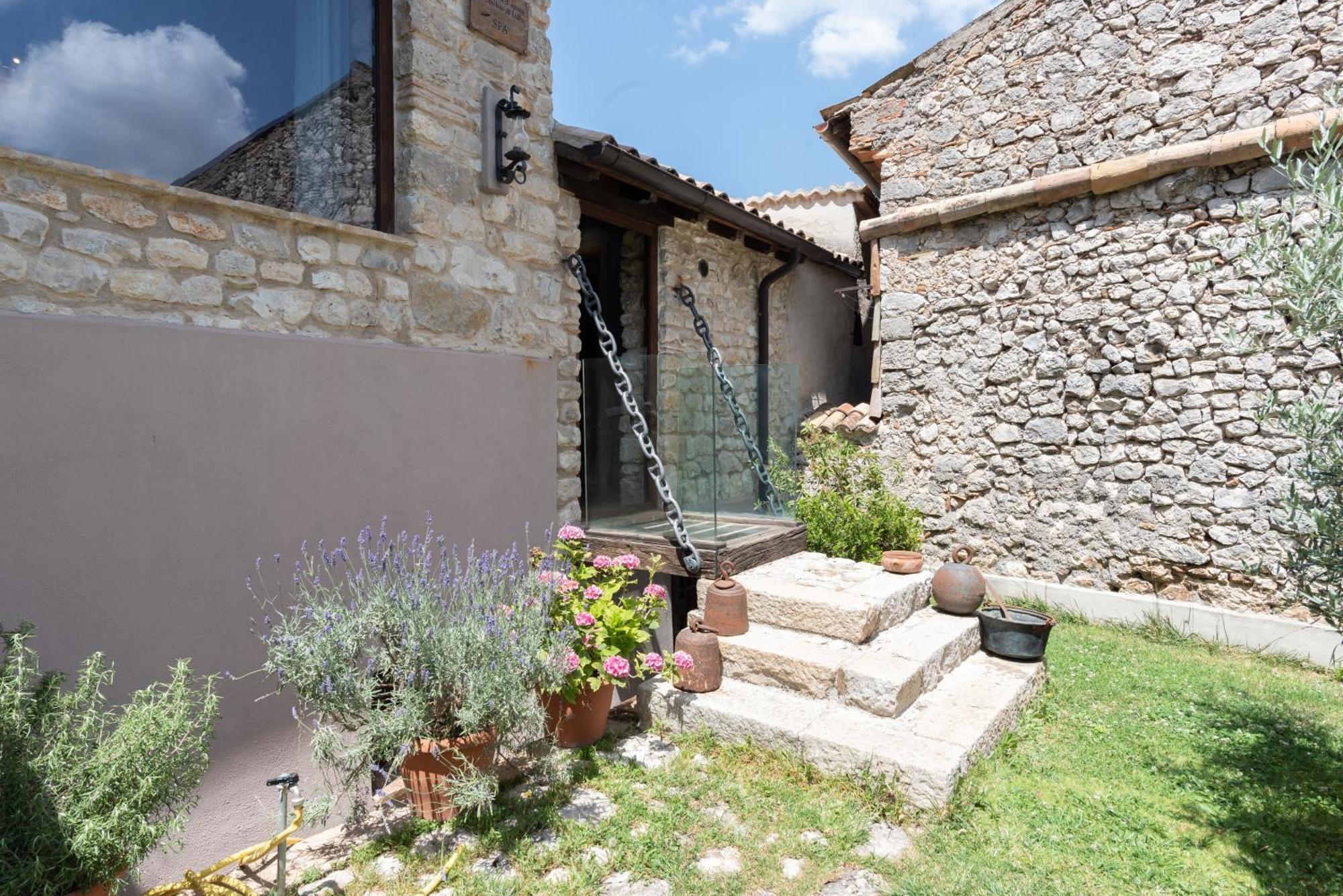 Dimora & Spa Il Cerchio Di Lullo Fumone Exterior photo