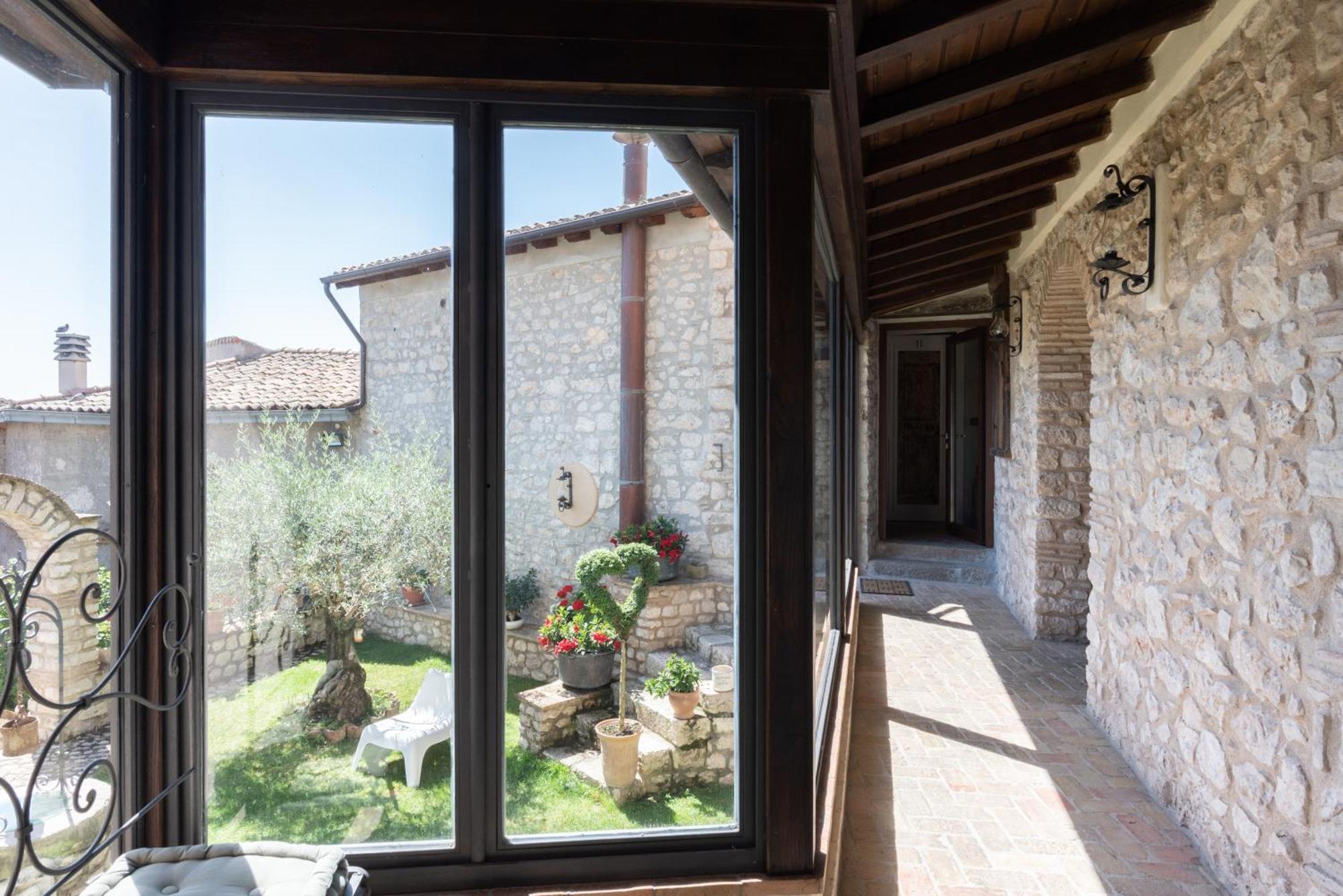 Dimora & Spa Il Cerchio Di Lullo Fumone Exterior photo
